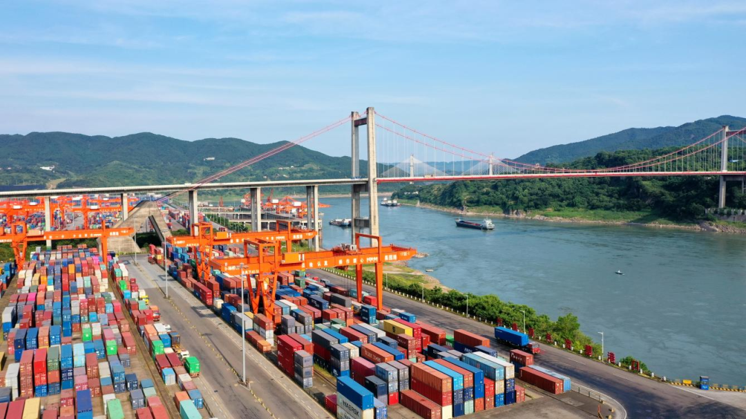 2024年5月广东各都会到天津海内海运价钱_门到门报价  --  亚游国际物流